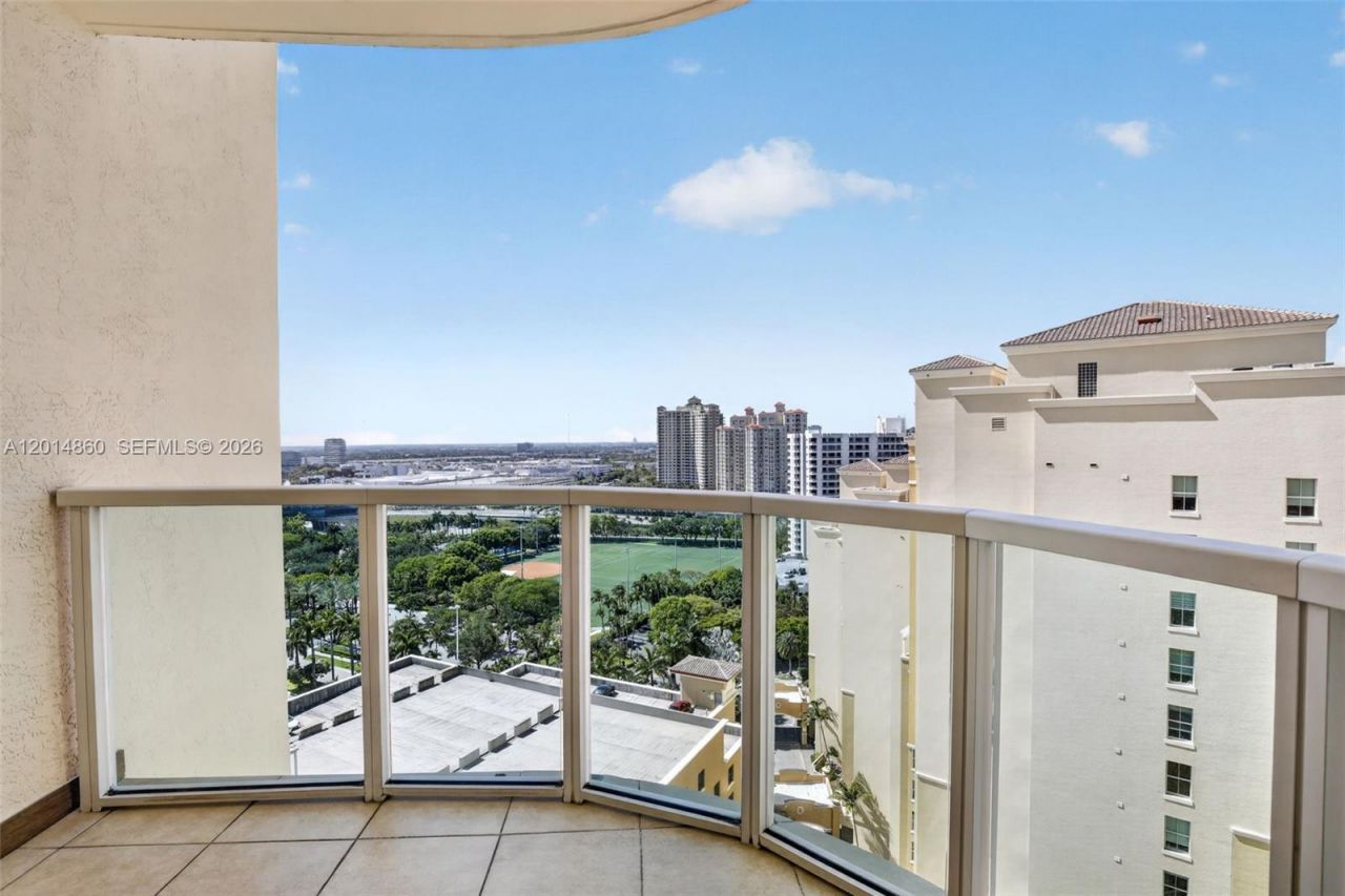 3330 NE 190th St, Unit 1817, Aventura, FL 33180 Photo