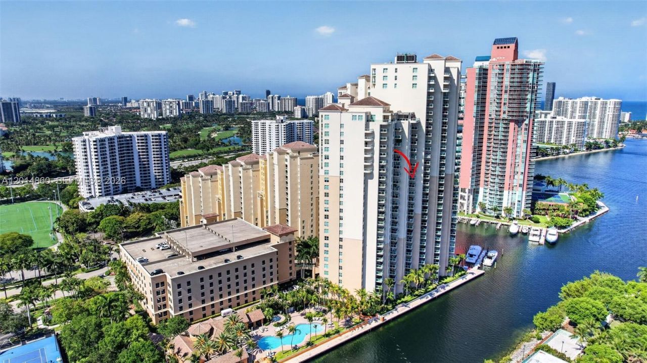 3330 NE 190th St, Unit 1817, Aventura, FL 33180 Photo