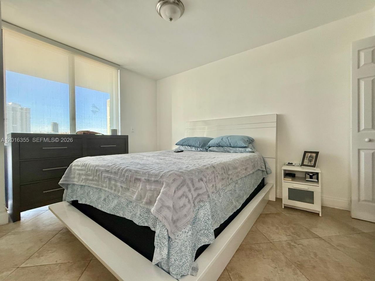 3701 N Country Club Dr , Unit 502, Aventura, FL 33180 Photo