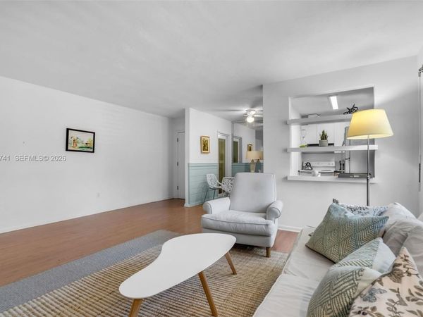 255 Sunrise Dr , Key Biscayne, FL 33149