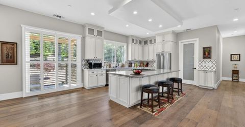 23235 Darkhorse Dr, Auburn, CA 95602 Photo