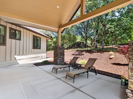23235 Darkhorse Dr, Auburn, CA 95602 Photo