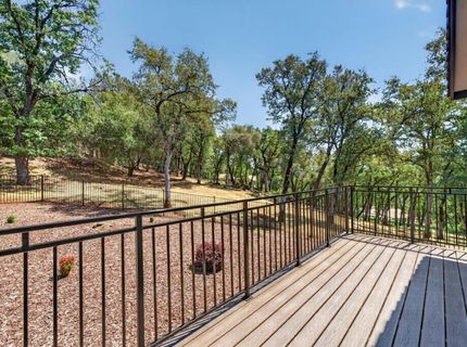 23235 Darkhorse Dr, Auburn, CA 95602 Photo