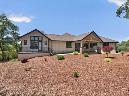 23235 Darkhorse Dr, Auburn, CA 95602 Photo