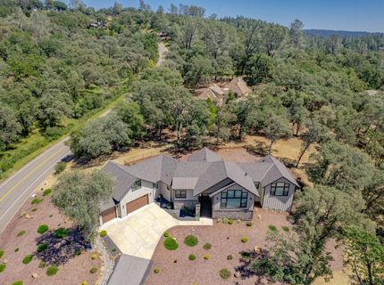 23235 Darkhorse Dr, Auburn, CA 95602 Photo