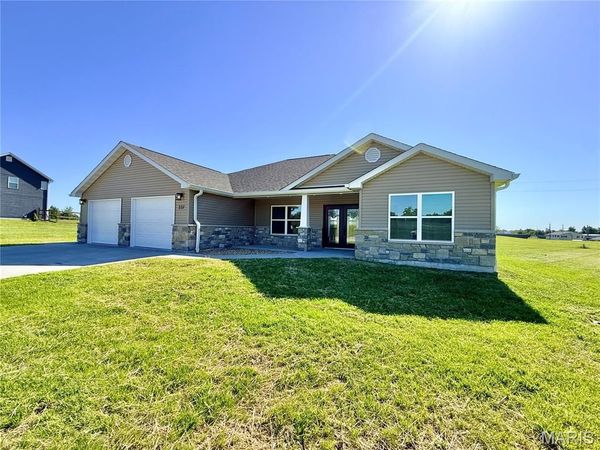 237 Sycamore Road , Perryville, MO 63775