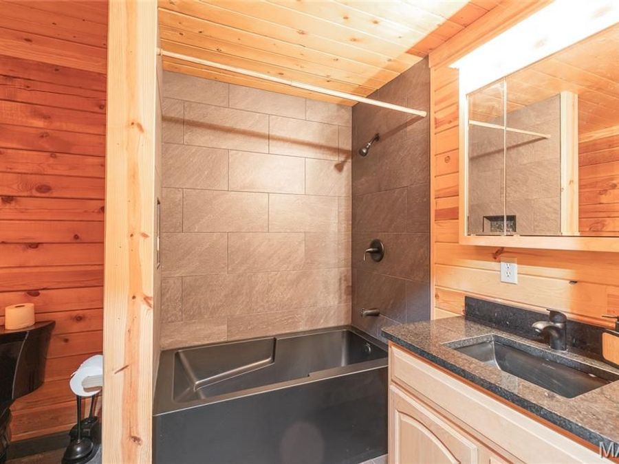 Property Image 62