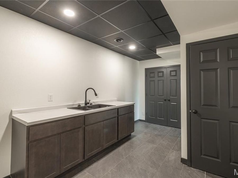 Property Image 71