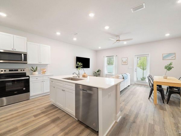 5757 Stellarjay St, Gulf Breeze, FL 32563