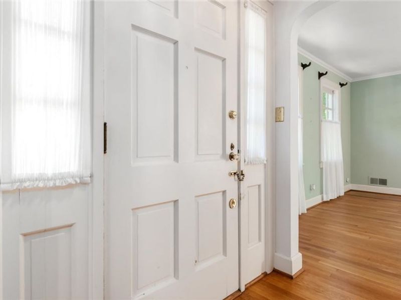 2751 E Ridgewood Circle, Zanesville, OH 43701 Photo 5
