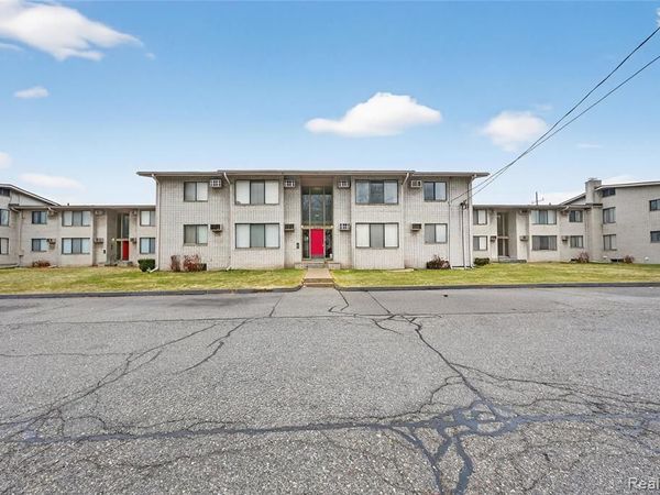 32684 Mound, Macomb Twp, MI 48092