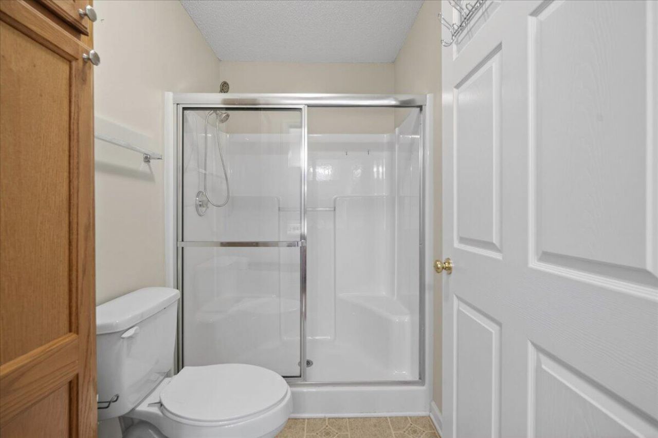 7360 Suncatcher Drive Photo 24