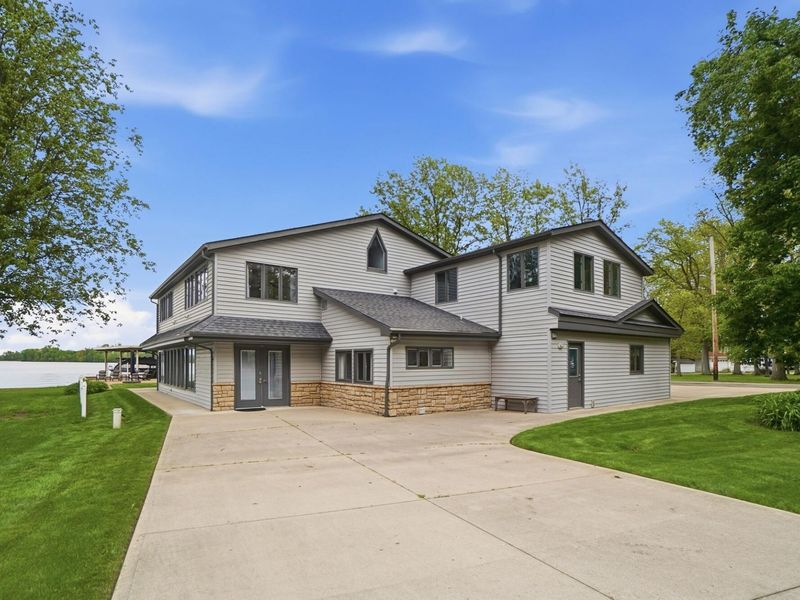 10857 Seminole Shore Drive, Huntsville, OH 43324 Photo 1