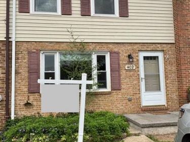 402 CARROLL DRIVE , STEPHENS CITY, VA 22655