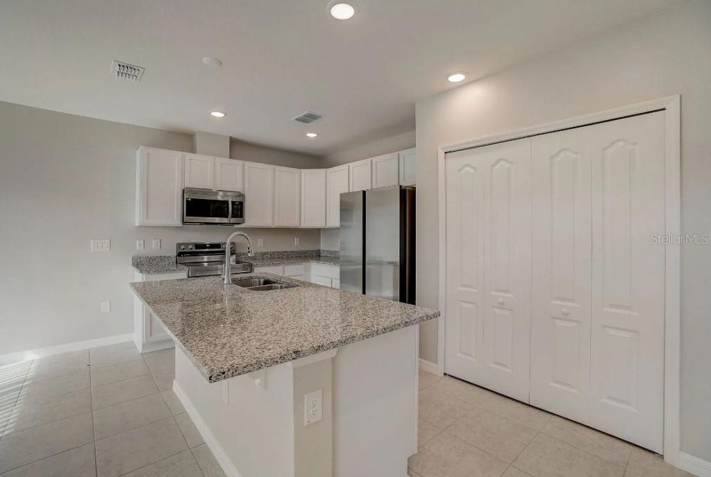 616 Broadoak Drive , Dundee, FL 33838 Photo