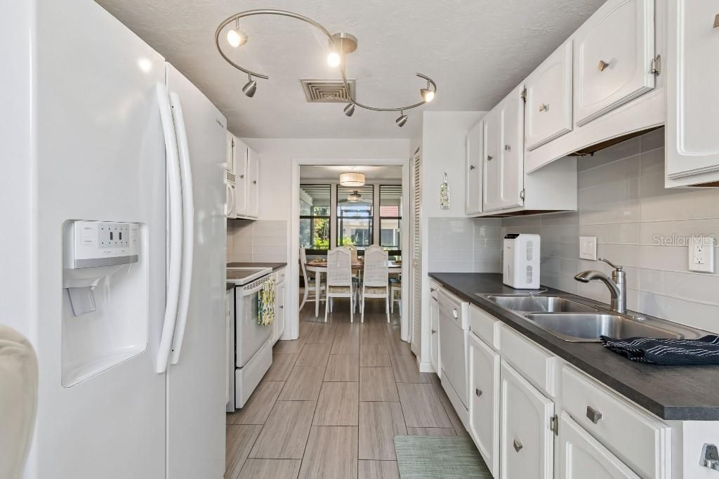 500 Park Boulevard S, Unit 24, Venice, FL 34285 Photo