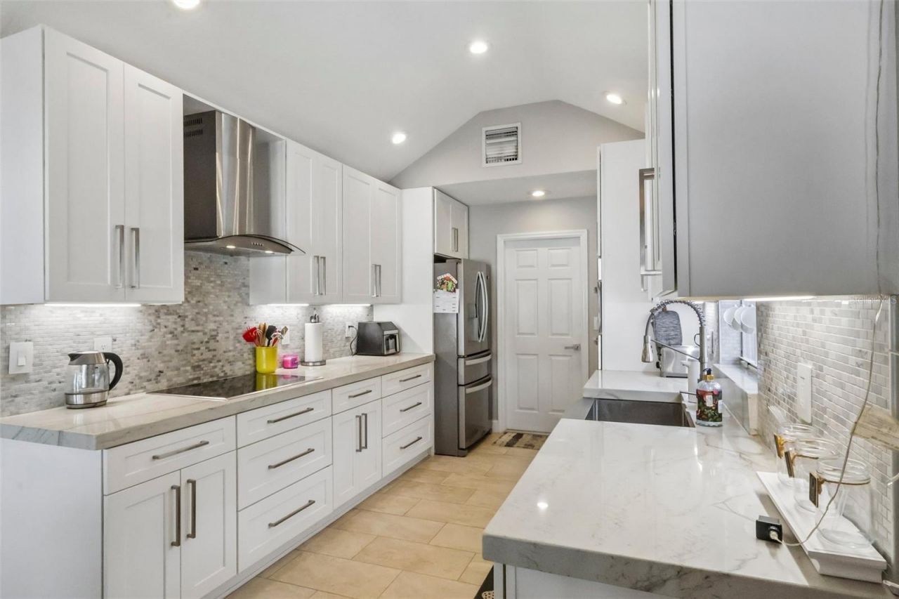 1012 Corkwood Drive, Oviedo, FL 32765 Photo