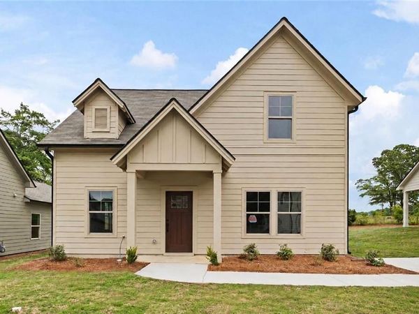 107 Winston Way , Carrollton, GA 30117