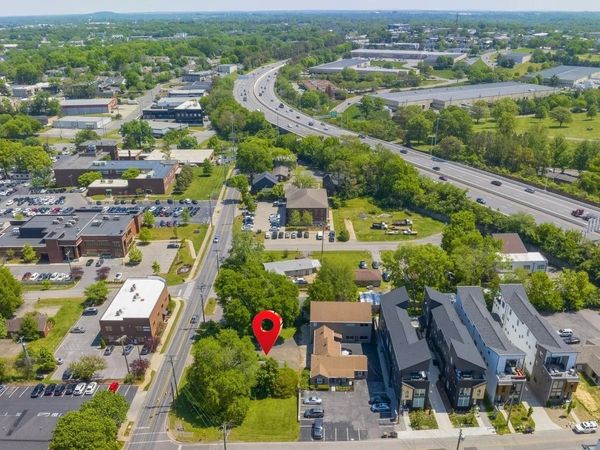 2700 Greystone Rd , Nashville, TN 37204