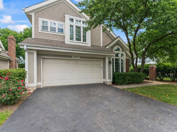 1903 N Evergreen Avenue , Arlington Heights, IL 60004