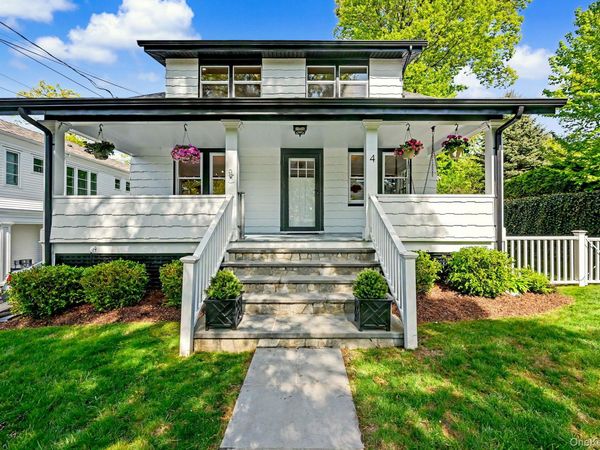 4 Highview Avenue, Old Greenwich, CT 06870