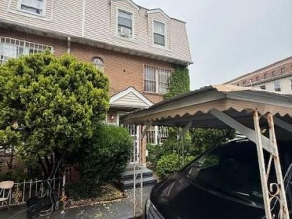 2355 Tiebout Avenue , Bronx, NY 10458