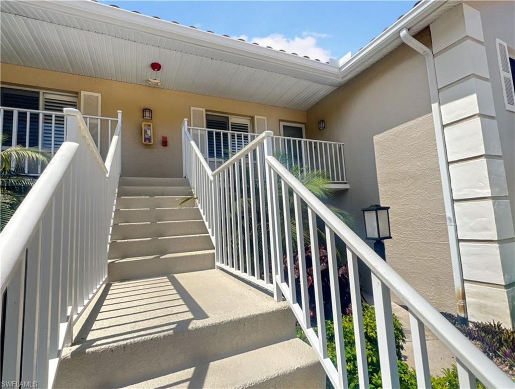 5908 Cranbrook Way , Unit I202, Naples, FL 34112 Photo