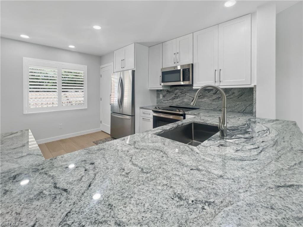 5908 Cranbrook Way , Unit I202, Naples, FL 34112 Photo