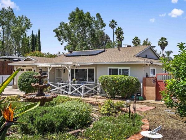 1855 Kurenda Way, Vista, CA 92083