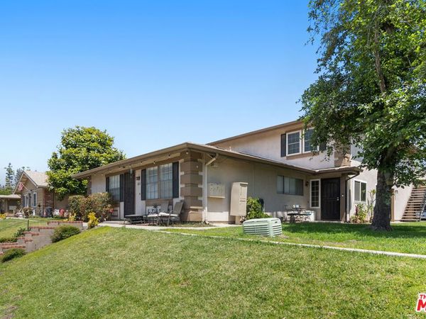 1021 W Sierra Madre Avenue, Unit 4, Azusa, CA 91702