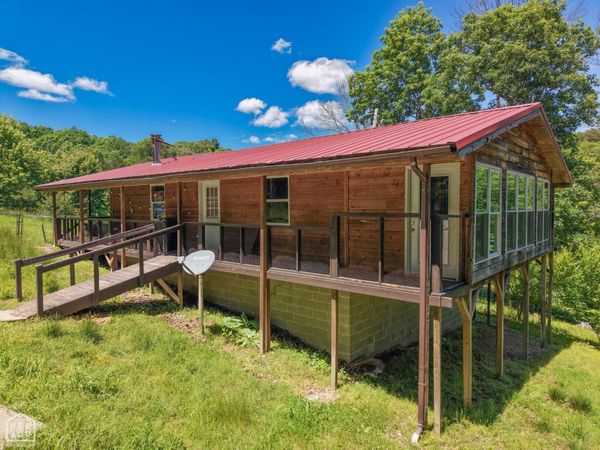 500 Pine Grove Lane, Marshall, AR 72650