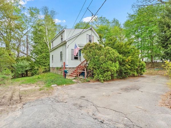 13 Riverbank Road, Maynard, MA 01754