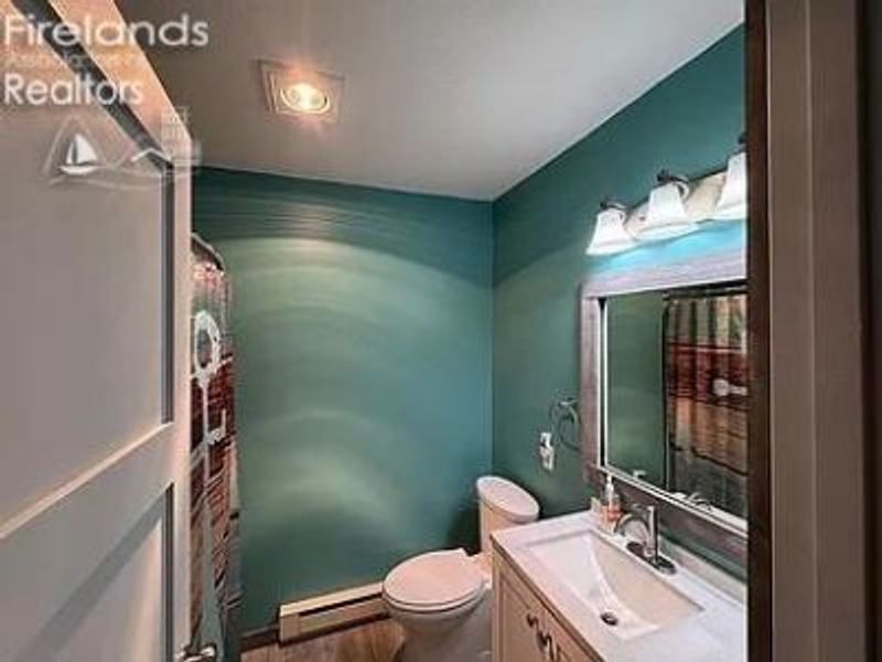 6458 N Harris Harbor Drive, Oak Harbor, OH 43449 Photo 17