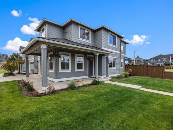 60933 SE Sydney Harbor Court, Bend, OR 97702