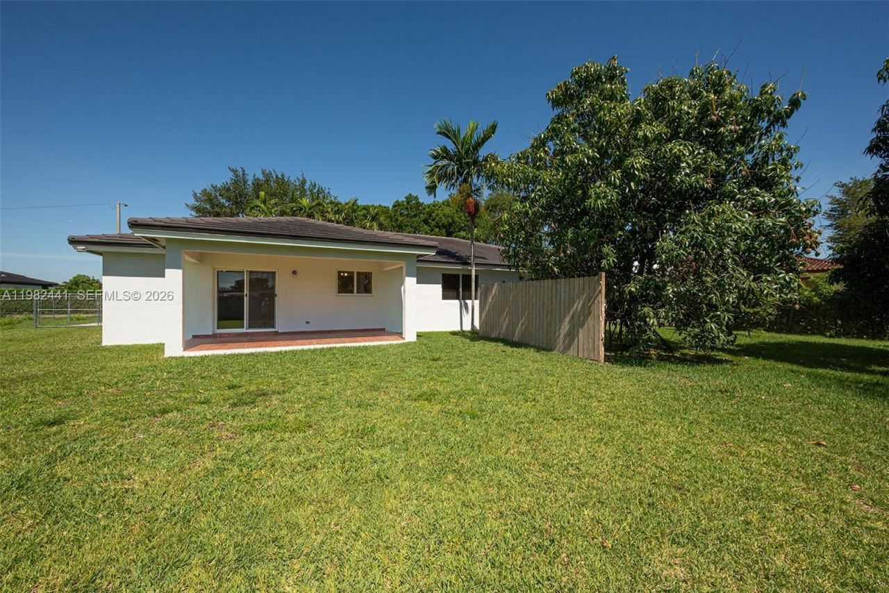 4145 SW 84th Ct , Miami, FL 33155 Photo