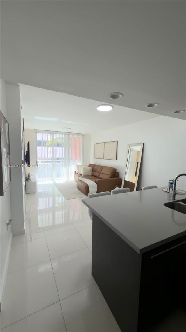 7661 NW 107th Ave , Unit 206, Doral, FL 33178 Photo