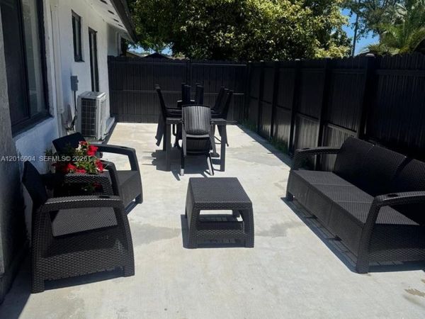 Unit 1, Miami, FL 33193