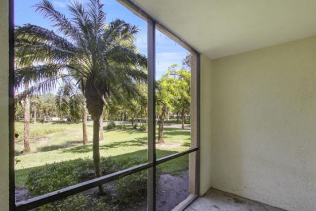 2726 Anzio Court, Unit 107, Palm Beach Gardens, FL 33410 Photo