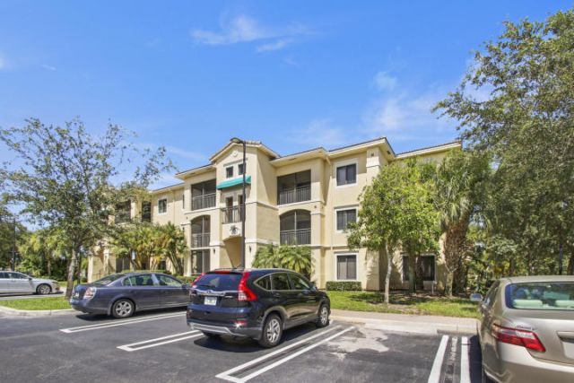 2726 Anzio Court, Unit 107, Palm Beach Gardens, FL 33410 Photo