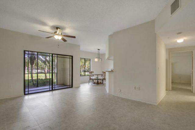 2726 Anzio Court, Unit 107, Palm Beach Gardens, FL 33410 Photo