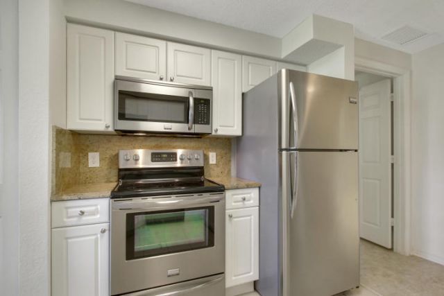 2726 Anzio Court, Unit 107, Palm Beach Gardens, FL 33410 Photo