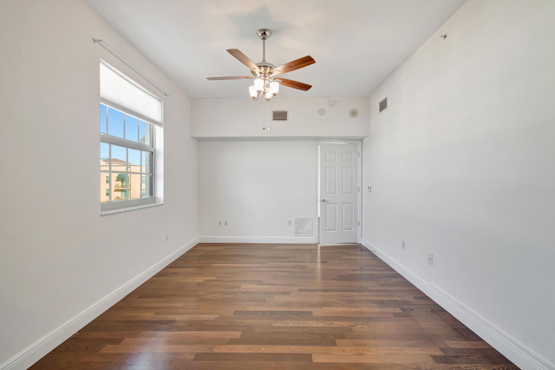 610 Clematis Street, Unit 833, West Palm Beach, FL 33401 Photo