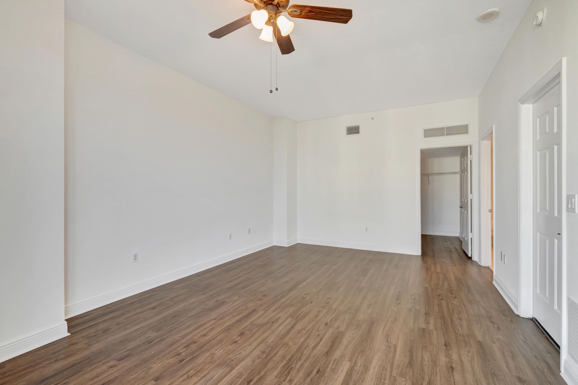 610 Clematis Street, Unit 833, West Palm Beach, FL 33401 Photo