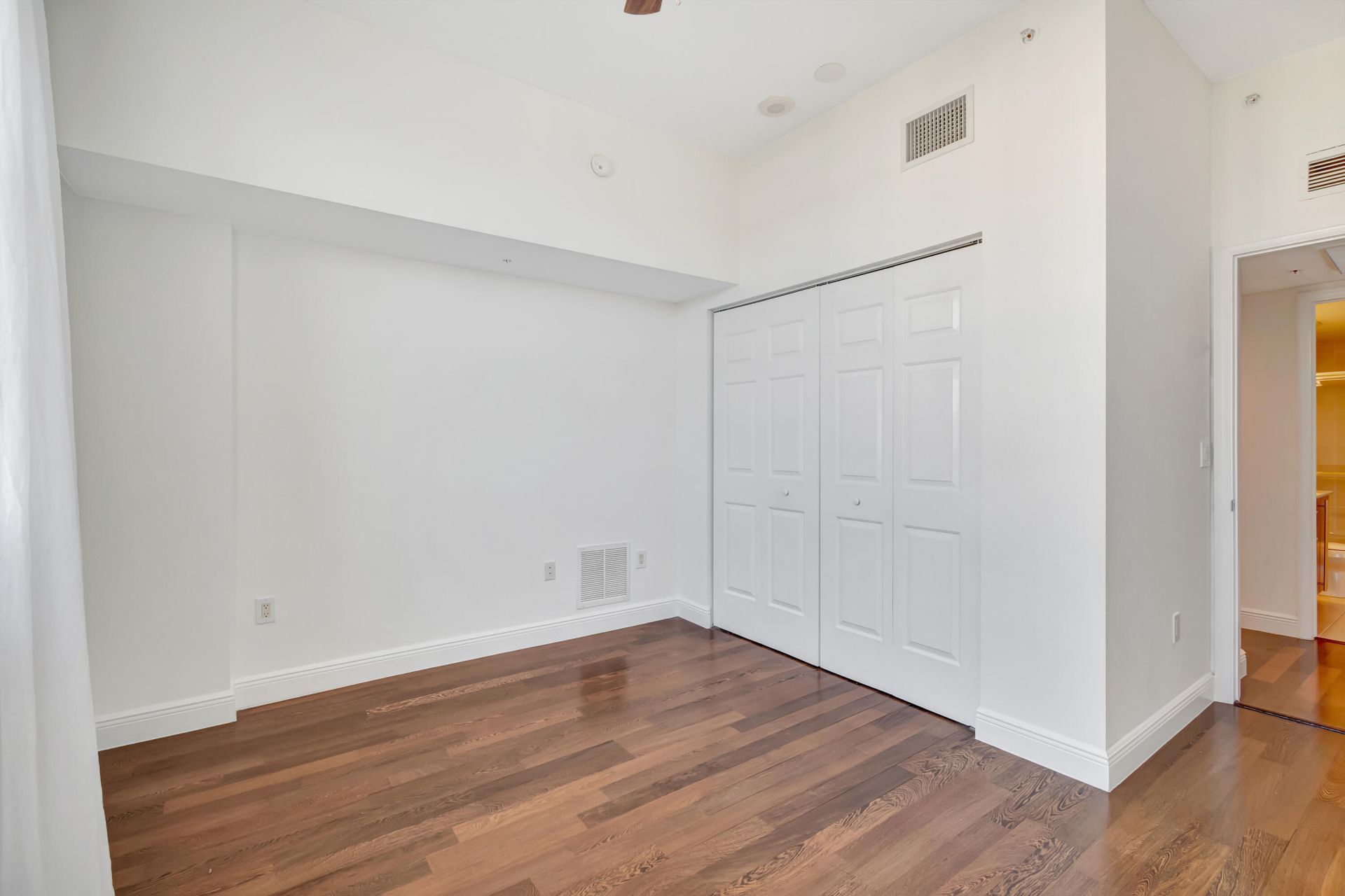 610 Clematis Street, Unit 833, West Palm Beach, FL 33401 Photo
