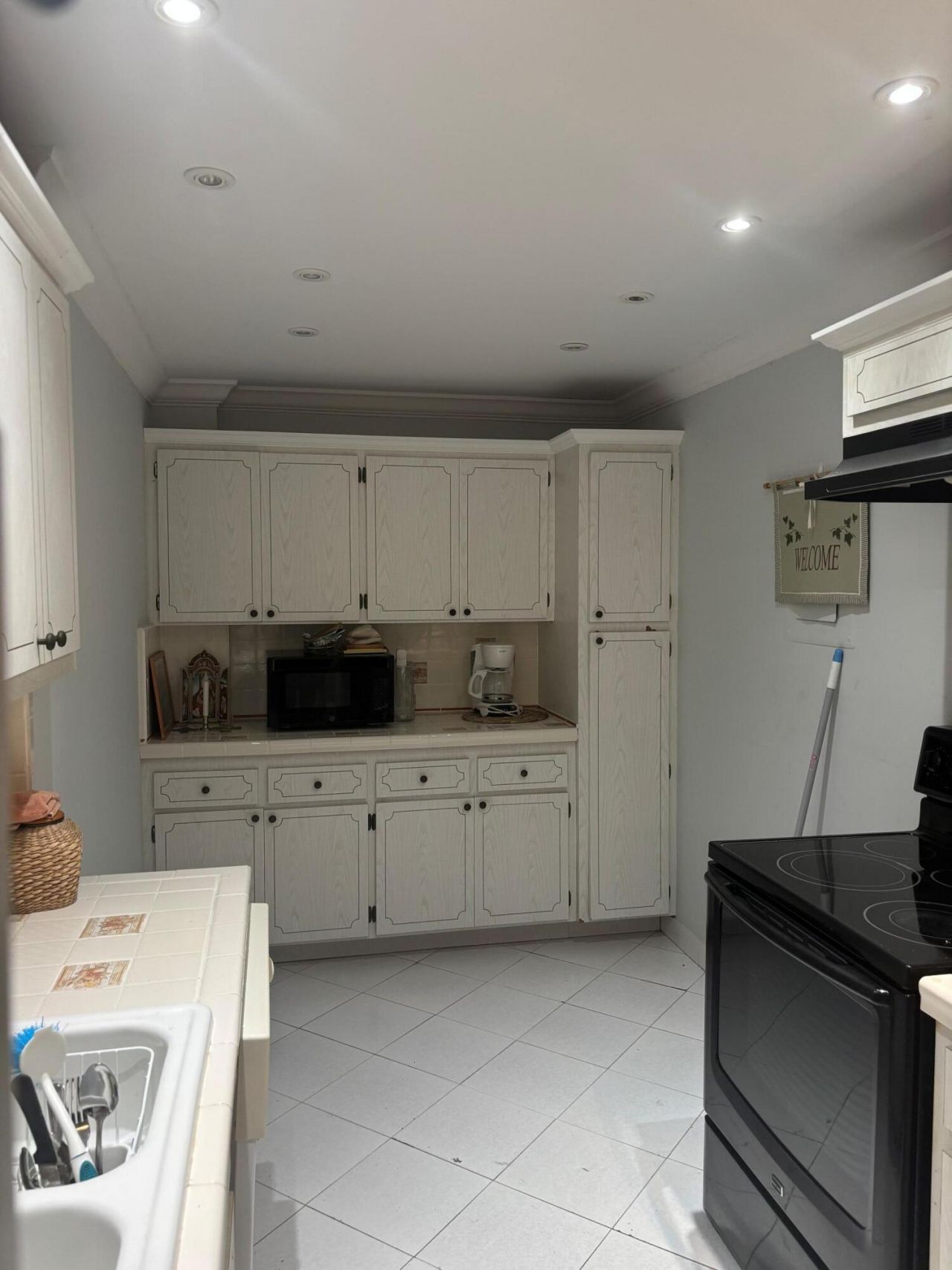 4350 Hillcrest Drive, Unit 704, Hollywood, FL 33021 Photo