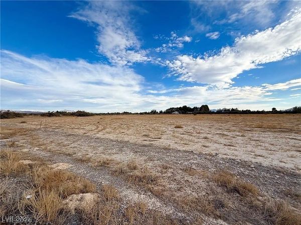 3721 E Jennifer Street, Pahrump, NV 89061