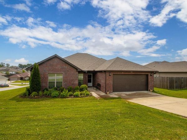 5455 Heritage Valley Dr, Benton, AR 72019
