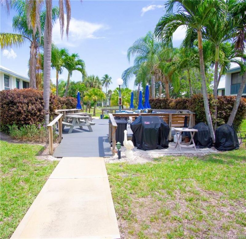 175 SE Saint Lucie Boulevard, Unit H-186, Stuart, FL 34996 Photo