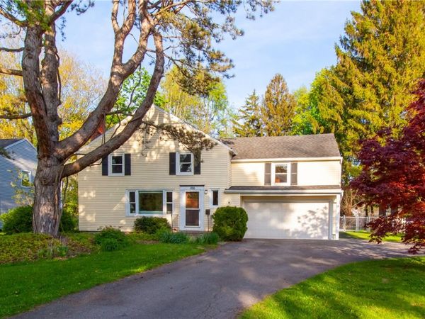 100 Newcastle Road , Rochester, NY 14610