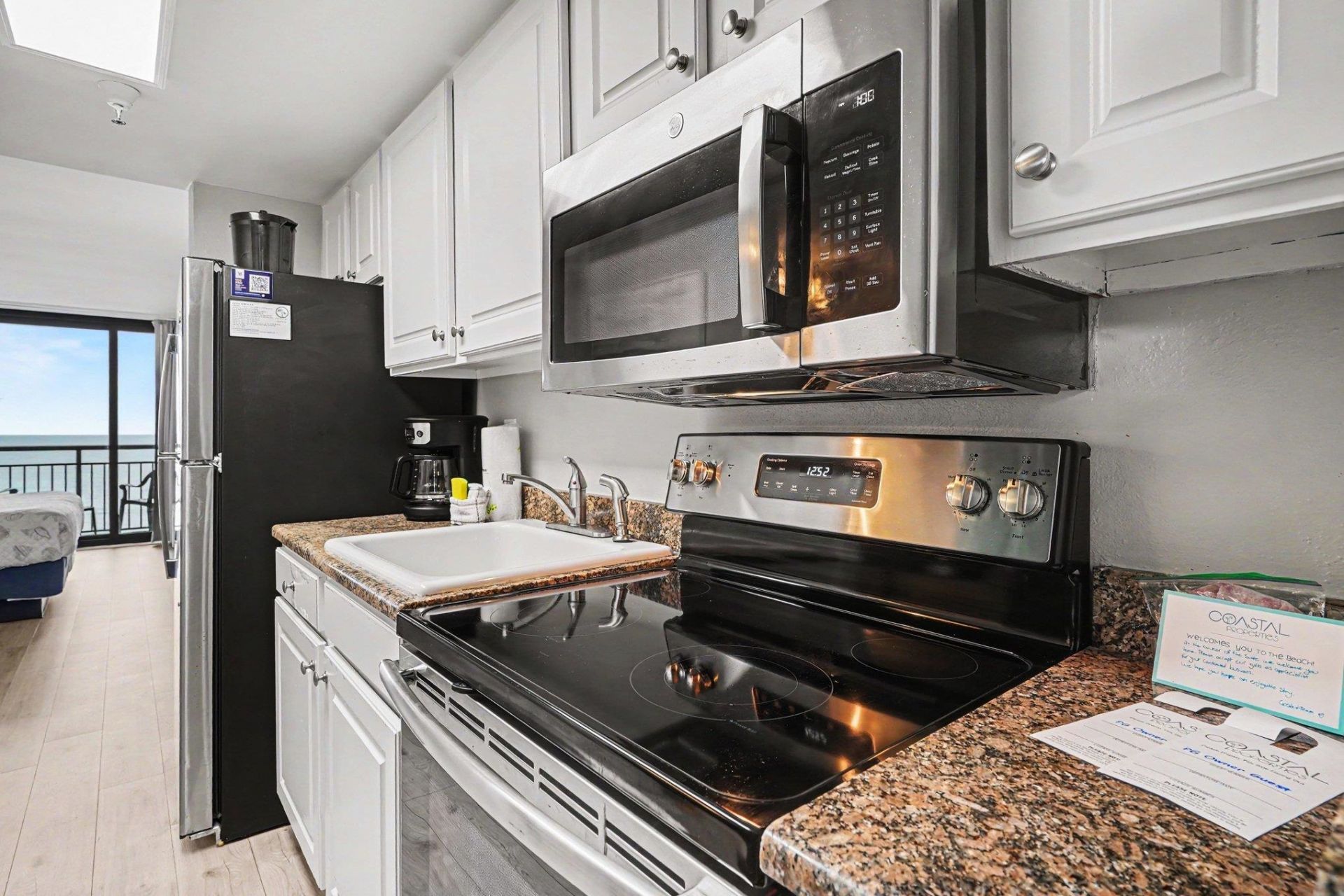2710 N Ocean Blvd.  Photo 11